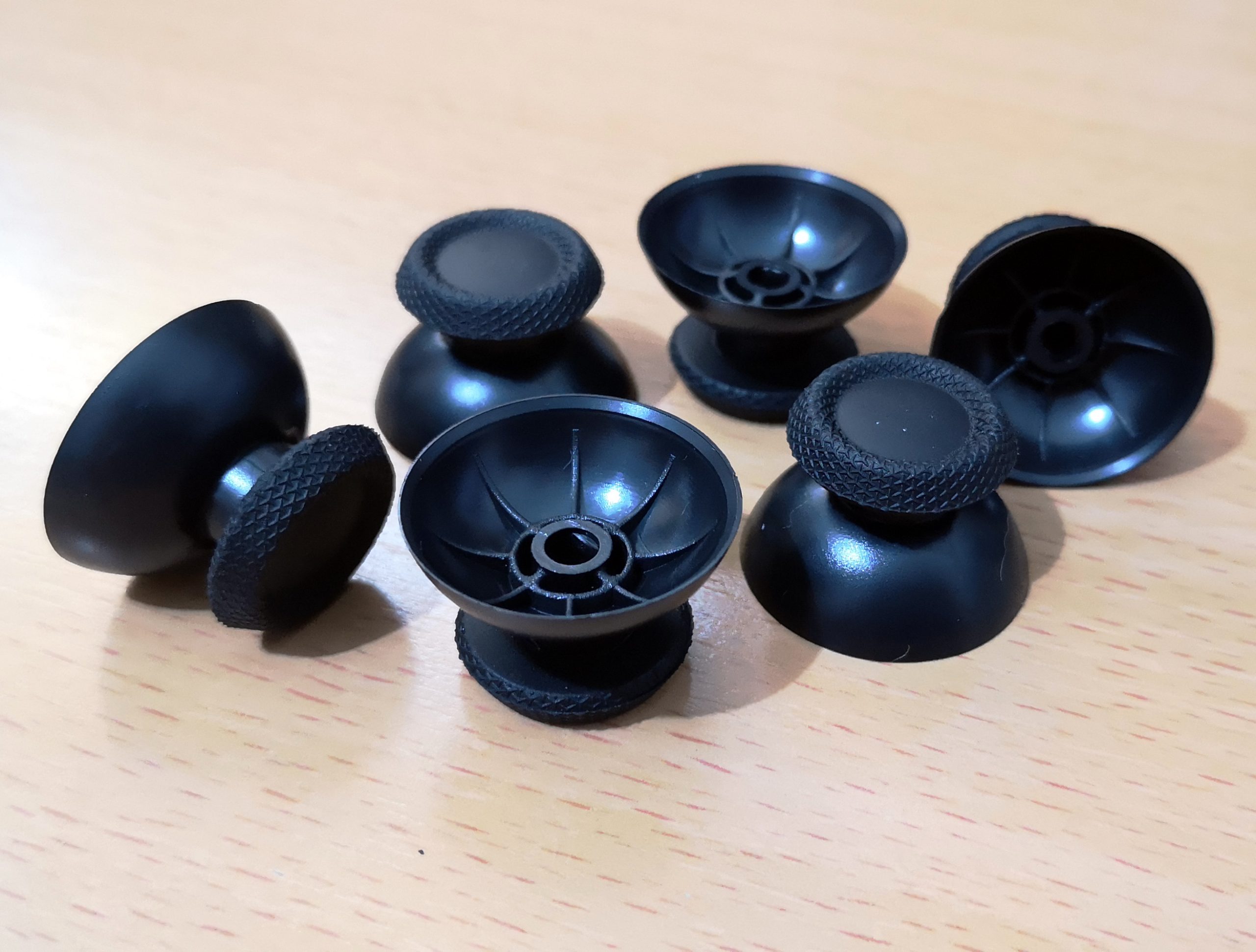 PS5 Analog pecurke DualSense - kapice, analog za kontrolere
